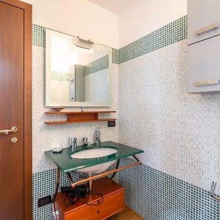 Belvilla By Oyo Casa Cristina Centro 4 * Meina